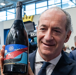 Vinitaly, un'etichetta da red carpet: il Conegliano Valdobbiadene Prosecco DOCG ha una nuova veste