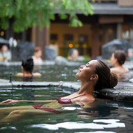 Pasquetta al Mioni Luxury Swim & Spa: relax, musica e picnic nel cuore dei Colli Euganei