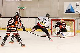 Non c'è due senza tre: i Control vincono in casa ed eliminano Asiago in tre partite: sarà finale col Milano