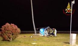 Tragedia a Occhiobello, auto fuori strada: agente di polizia muore sul colpo 
