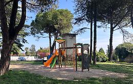 Arzergrande. Investiti 40mila euro per nuovi giochi nei parchi, focus sulla qualità e sicurezza per i bambini"