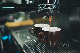 Un espresso alla veneziana: caffè con l’acqua della laguna alla Biennale di Architettura