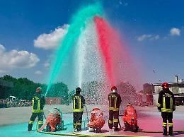 Padova: duemila bambini in visita al comando dei Vigili del Fuoco