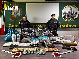 Scoperta maxi raffineria di eroina a Padova: sequestrati 60 chili di droga
