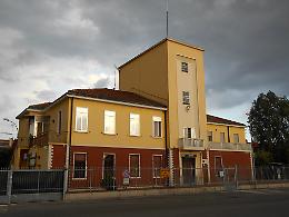 Si ubriaca, minaccia il suicidio e aggredisce gli agenti: arresto rocambolesco ad Albarella