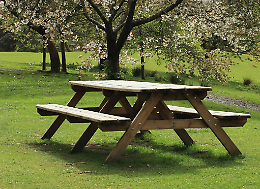 Natura, gusto e panorami: il 15 giugno torna il “Pic-nic in Casera” a Farra di Soligo