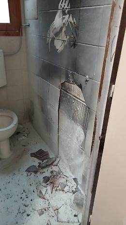 Attimi di allarme al Liceo Foscarini di Venezia: principio d’incendio e immediata evacuazione