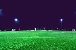 Raid notturno allo stadio di Motta di Livenza: spogliatoi saccheggiati e mensa svaligiata