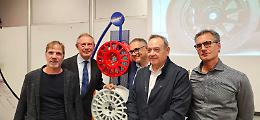 Speedline, a Santa Maria di Sala arriva il ministro Urso: "Presidio produttivo da tutelare"