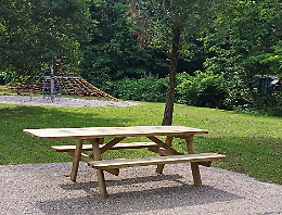 Padova, Parco dei Salici: nuovi arredi per un’area verde sempre più accogliente