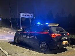 Paura a Campodarsego: si finge un poliziotto straniero e minaccia il barista con una pistola giocattolo