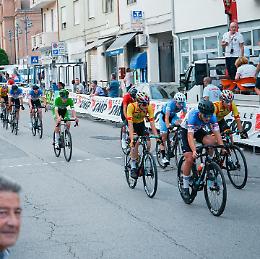 “Na Notte da LionsD”: entusiasmo e spettacolo per la corsa in notturna della Festa dello Sport