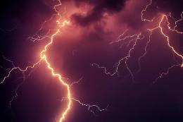 Maltempo da Apocalisse in Veneto: sull’Italia arriva la “goccia fredda” con grandine, tornado e venti violenti