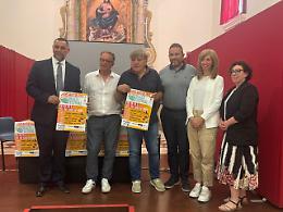 Rosolina Beach Festival: musica, comicità e ospiti d’eccezione per l’estate 2025