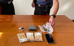Cartura, fermato con 200 grammi di eroina e oltre 6.800 euro in contanti: arrestato 35enne