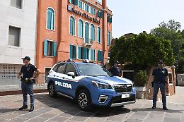 Controlli della Polizia di Stato a Venezia: espulsi 11 irregolari, due arresti per ordini di carcerazione