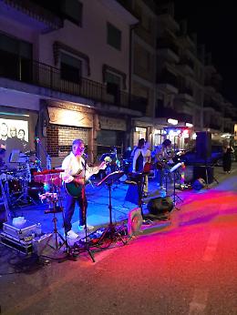 Notte Azzurra a Maerne: dinosauri, musica e sapori per grandi e piccini