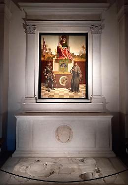 La pala del Giorgione risplende di nuova luce con una tecnologia LED all'avanguardia