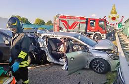 Tamponamento sulla A4 tra Padova e Dolo: due donne ferite, traffico bloccato