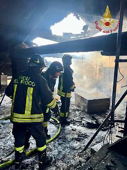 Cornedo Vicentino, incendio in mansarda: uomo lievemente intossicato
