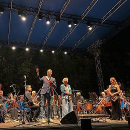 Concerto dell’Assunta 2025: la passione travolgente dell’“Amour Sauvage” conquista Treviso