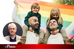 Il sindaco Tommasi registra i figli di coppie arcobaleno: la decisione divide Verona e la politica nazionale