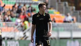 Andrija Novakovich saluta Venezia: l’attaccante vola alla Reggiana
