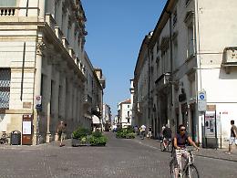 Vicenza, manutenzione alla rete fognaria in Corso Palladio e Piazza dei Signori