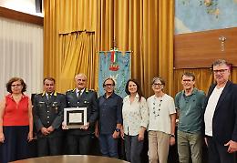 Thiene saluta il Brigadiere Capo Pietro Caretta, 35 anni di servizio in città