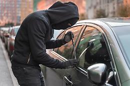 Padova, alla guida di una Seat Ibiza rubata: 30enne senza fissa dimora denunciato per ricettazione