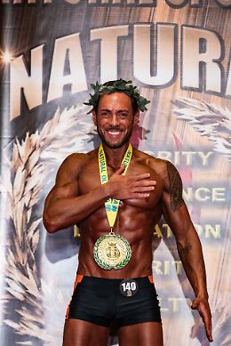 Dalla palestra al successo internazionale, la storia del bodybuilder veneto Davide Minuzzo