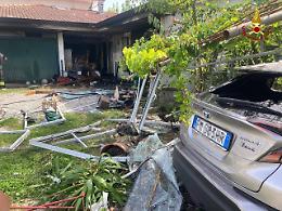 Esplosione a Dueville: paura in centro, un ferito grave e casa devastata