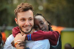 Riapre il Cinema Teatro Duomo: si parte con "School of Life", il film sulla rivoluzione dell’istruzione firmata Nicolò Govoni