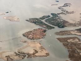 Viaggio tra le isole dimenticate di Venezia, dove il tempo si è fermato