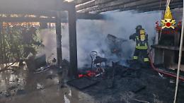 Loreggia, incendio di un deposito privato