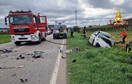 Grave incidente a Lonigo: frontale tra auto e camion dei rifiuti sulla provinciale 17