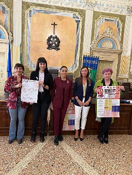 Ottobre Rosa a Rovigo, prevenzione e benessere in prima fila con la fiera dedicata alla salute femminile