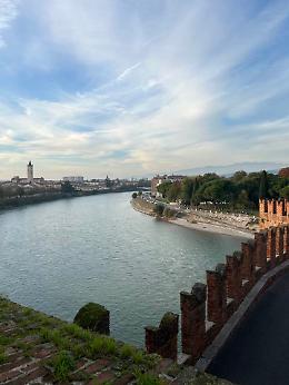 A Verona l’arte diventa terapia per chi vive con l’Alzheimer