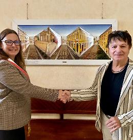 Schio: una nuova opera d'arte accoglie i visitatori all'ingresso in Comune