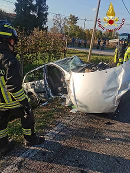 Scontro tra auto e camion a Gorgo al Monticano, un’anziana in gravi condizioni elitrasportata a Treviso