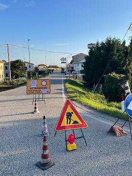 Chiuso per un giorno il Ponte di Dolfina: asfaltatura completata grazie al lavoro di squadra tra enti e istituzioni