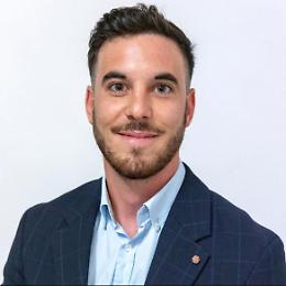 Cavarzere inaugura la nuova area allattamento mamme e promuove un calendario di eventi per dire “no” alla violenza di genere