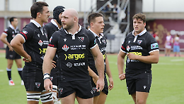 Le Fiamme Oro infiammano Ponte Galeria: battuto il Petrarca e alzato il Trofeo “Mitici Cremisi”