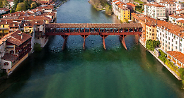 Il Ponte degli Alpini, simbolo senza tempo di Bassano: tre curiosità che forse non conosci