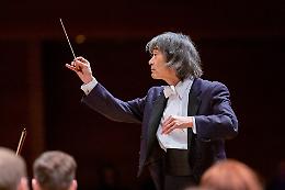 Kent Nagano chiude la Stagione Sinfonica della Fenice con un omaggio tra Lully, Schubert e Strauss