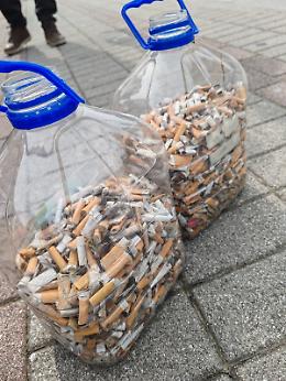 Più plastica che pesci entro il 2050: a Bassano, volontari e Comune chiamati a un patto