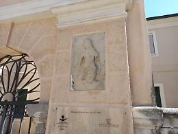 Un bassorilievo e un affresco per capire gli esordi di Giorgione