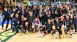 Padova lotta, soffre e vince: Grottazzolina piegata 3-1, tre punti d’oro alla Kioene Arena