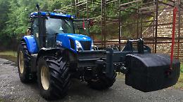 Travolto dalla zavorra del trattore, operaio in codice rosso a Zimella