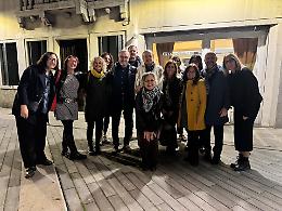 Dolo, tra banchi e brindisi: la 5&ordf; A del Liceo Galilei si ritrova dopo 27 anni e prepara una festa in primavera